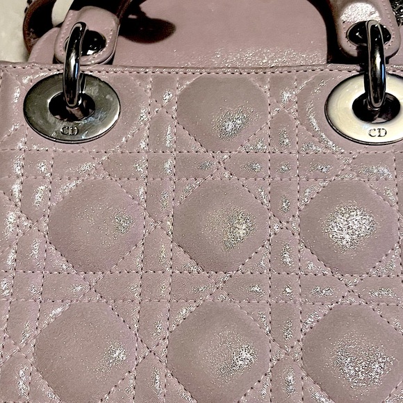 100% authentic Dior lady dior small 3 badges strap blush pink cream beige GHW - Picture 3 of 5